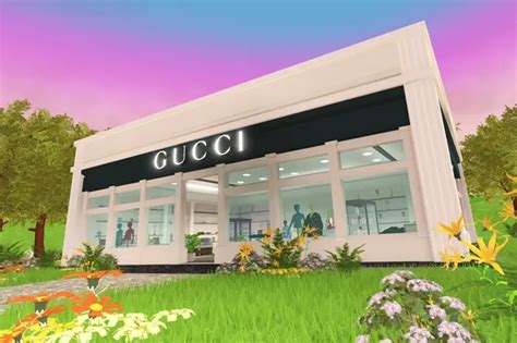 gucci roblox virtual world